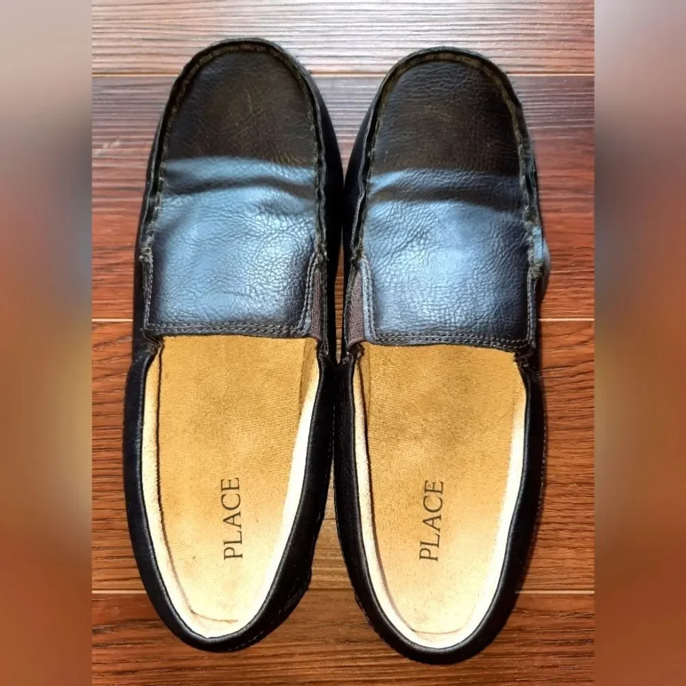Children's Place Boys Brown Loafer Shoes size 6